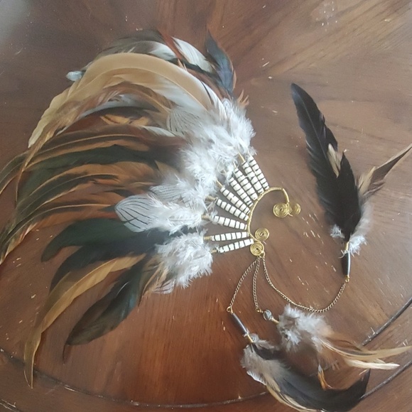 Feather Festival Ear cuff - Picture 3 of 4